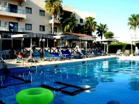 Lucky Hotel 