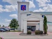 Motel 6 Katy 2*