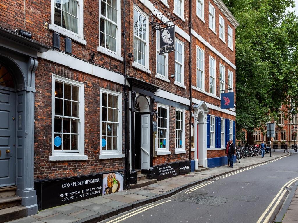 Guy Fawkes Inn 4*
