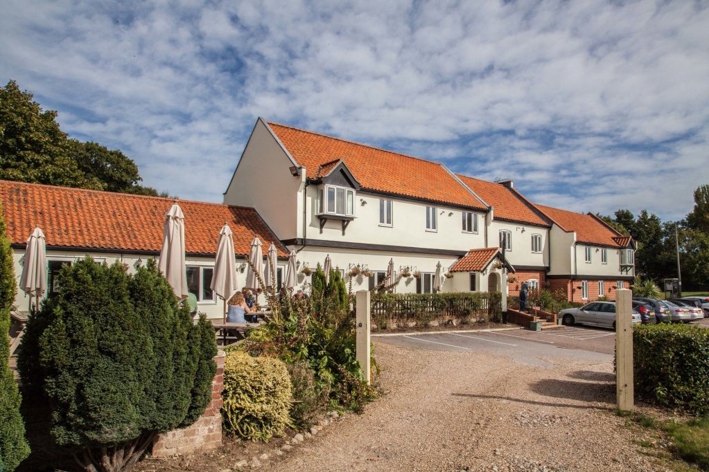Wayford Bridge Inn 3*