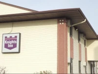 Knights Inn Eau Claire 2*