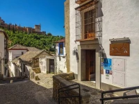 Apartamentos Turisticos Alhambra 3*