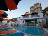 Memories Apartments 2*