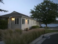 Clear Lake Cottages & Marina 2*