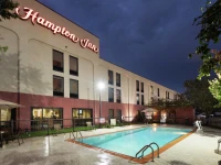 Hampton Inn Houma 2*