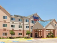 Fairfield Inn & Suites Houston I-45 North 2*