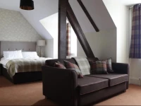 The Richard Onslow 3*