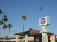 Knights Inn Blythe 2*