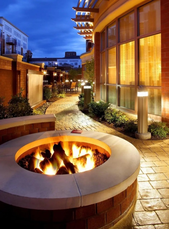 Courtyard Reading Wyomissing 3*