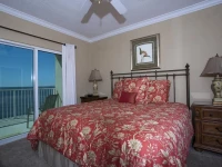 Crystal Shores West 3*