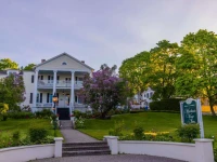 Harbour View Inn 2*