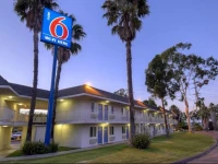 Motel 6 San Diego North 1*