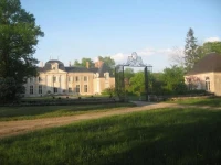 Chateau La Touanne 3*
