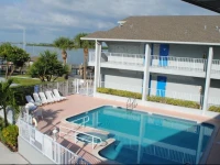 Dockside Inn & Resort 3*