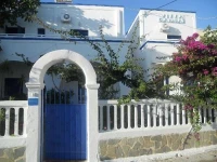 Villa Gambas Kamari 2*