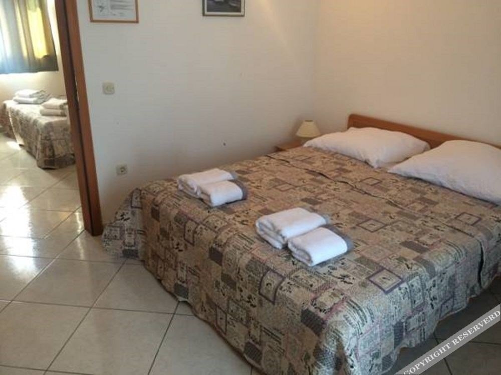 Villa Menalo 3*