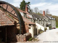 Combe House Hotel 3*