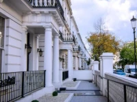 10 Pembridge Gardens 4*