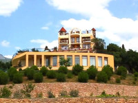 Thyssen House 4*