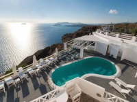 Artemis Suites 3*