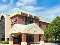 Drury Inn & Suites Greensboro 3*