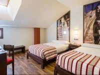 Hostal Aznaitin 2*