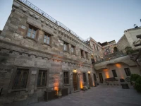 Vineyard Cave Hotel 