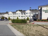 Crestwood Suites High Point 3*