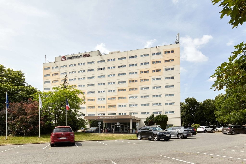 Best Western Plus Paris Orly Airport 4*