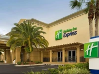 Holiday Inn Express Jacksonville Beach 3*