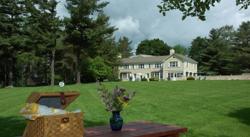 Devonfield Inn 4*