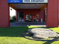 Americas Best Value Inn Delano 2*