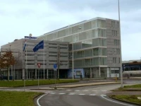 Golden Tulip Amsterdam Art 4*