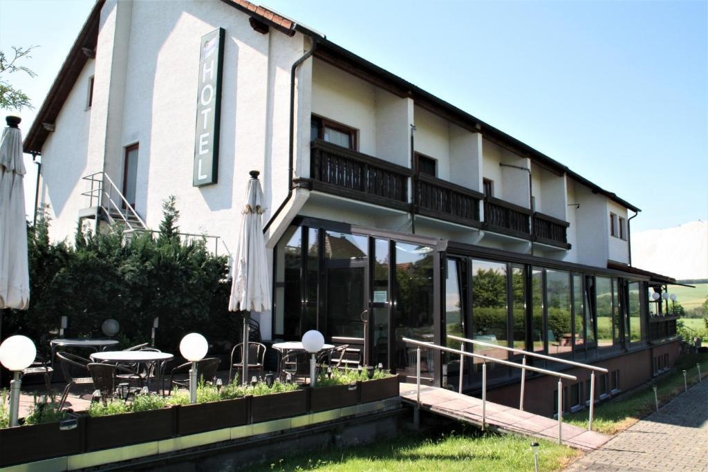 Hotel Waldschlosschen 2*