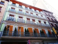 Hostal La Fontana 2*