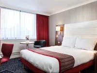 Park Inn by Radisson Telford 3*