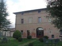 Bed & Breakfast Fonte dei Tufi 4*