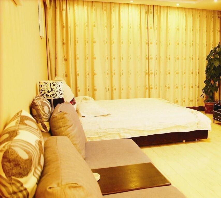 Hengshui Green Island Hotel 2*