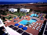 Paramount 3*