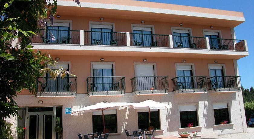 Hotel Cachada 1*