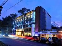 Le Monet Hotel 4*