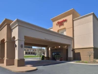 Hampton Inn Clarion 3*