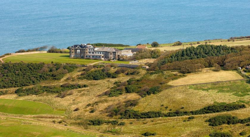 Raven Hall Hotel 3*