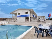 Motel 6 McKinney 1*