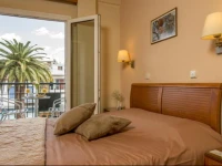 Lakonia Hotel 2*