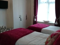 Robertsbrook Guest House 3*