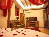 Lijiang Fly Bird and Fish Inn 3*