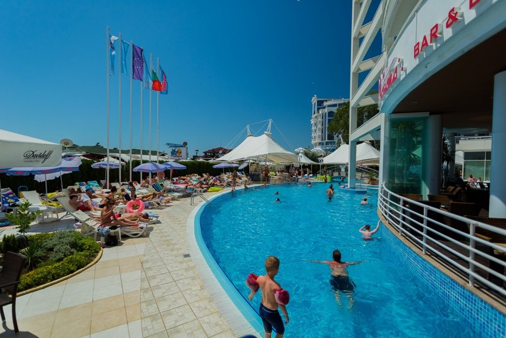 Grand Victoria Hotel 4*