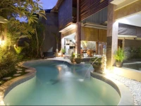 Villa Rendezvous 2*