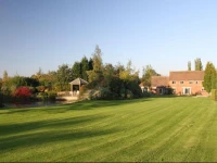 Newton House B&B 2*